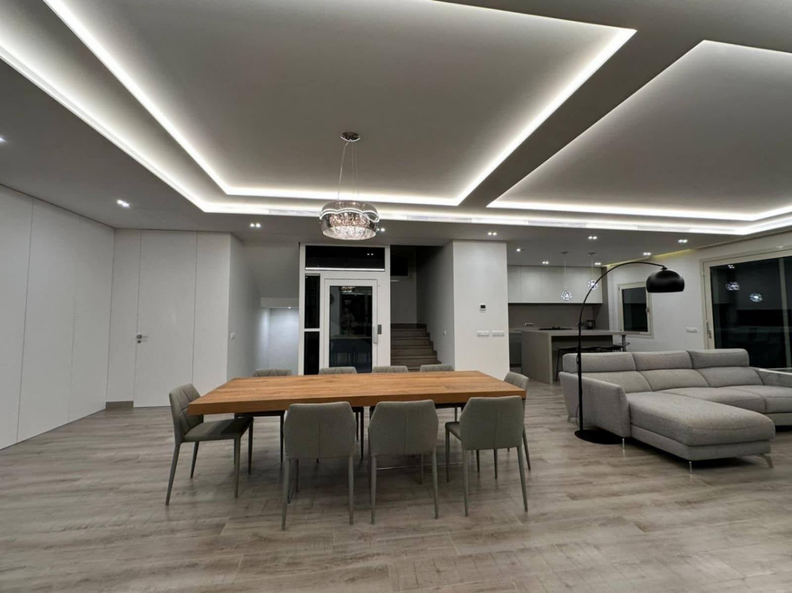 6 slaapkamer Villa te koop in El Campello met zwembad garage - € 2.900.000 (Ref: 9099639)