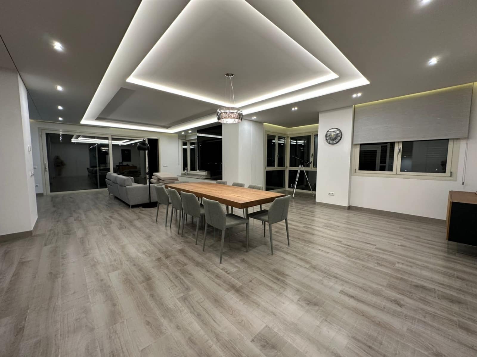 6 slaapkamer Villa te koop in El Campello met zwembad garage - € 2.900.000 (Ref: 9099639)