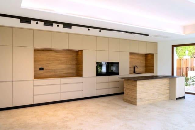 4 camera da letto Villa in vendita in Benissa con piscina garage - 1.370.000 € (Rif: 9099997)