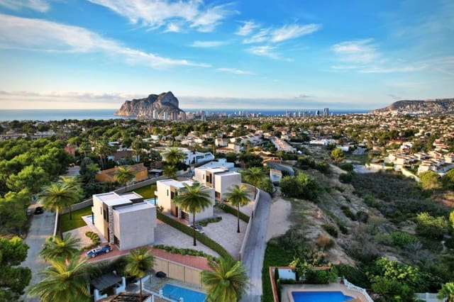 3 camera da letto Villa in vendita in Calpe / Calp con piscina garage - 925.000 € (Rif: 9099998)
