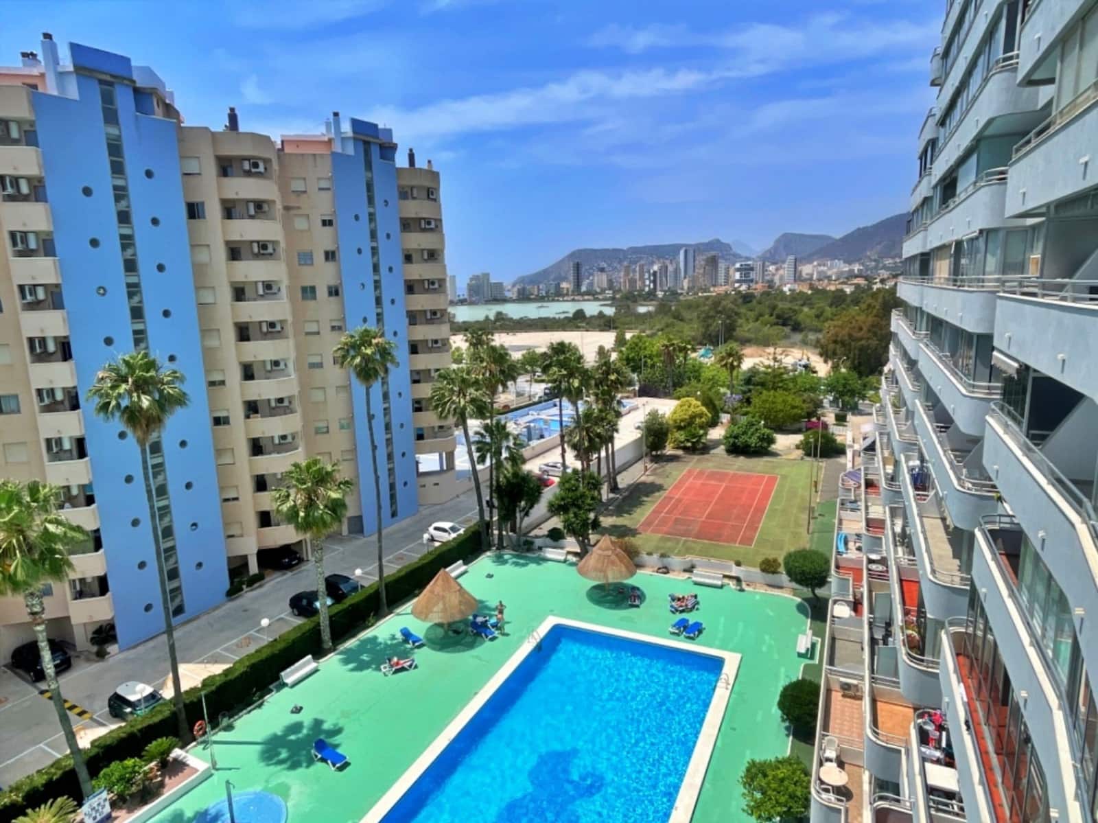 1 bedroom Apartment for sale in Calpe / Calp with pool - € 230,000 (Ref: 9099999)