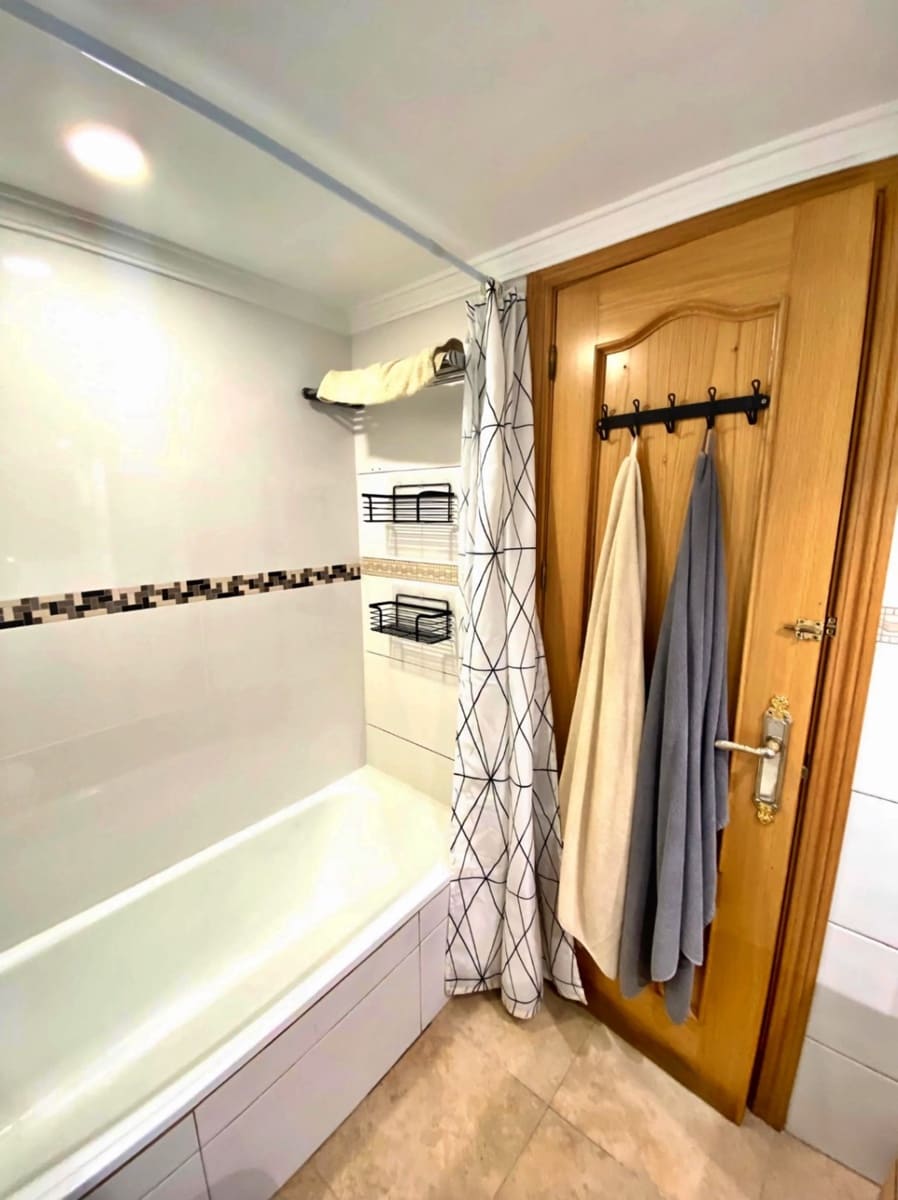 Apartamento de 2 habitaciones en Calpe / Calp en venta - 225.000 € (Ref: 9100004)