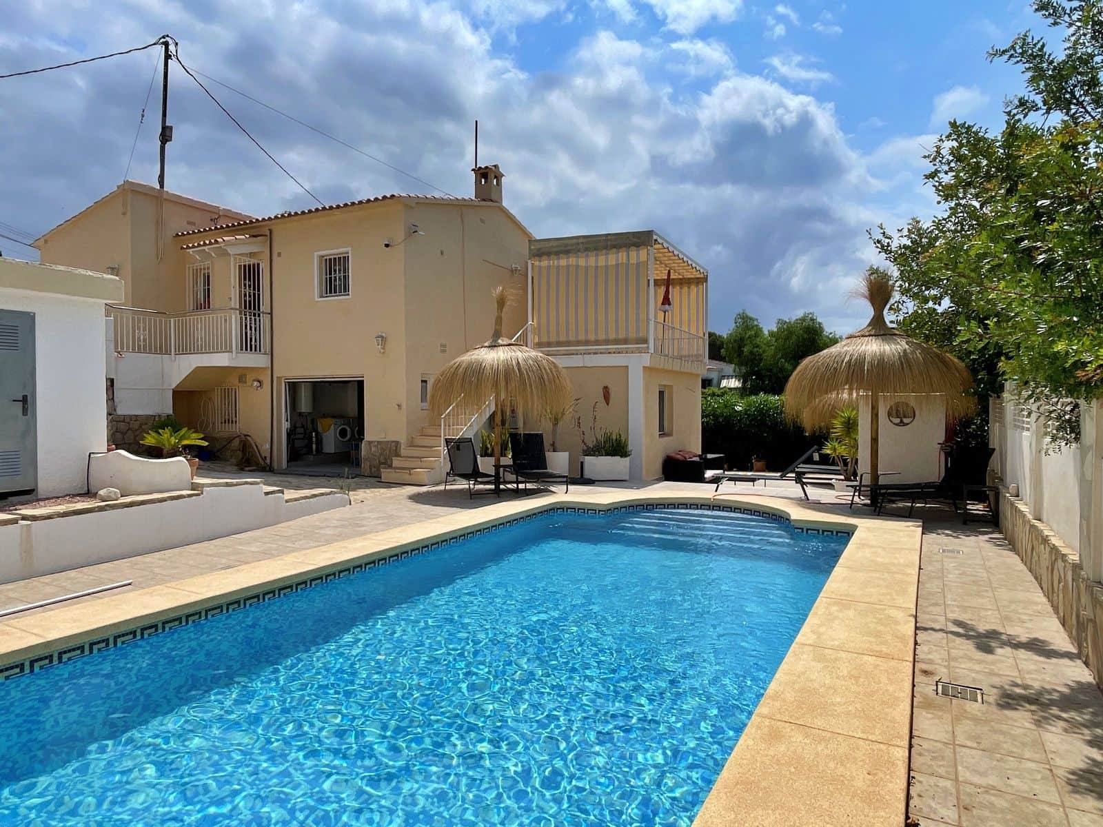 4 slaapkamer Villa te koop in Benissa met zwembad garage - € 475.000 (Ref: 9110970)