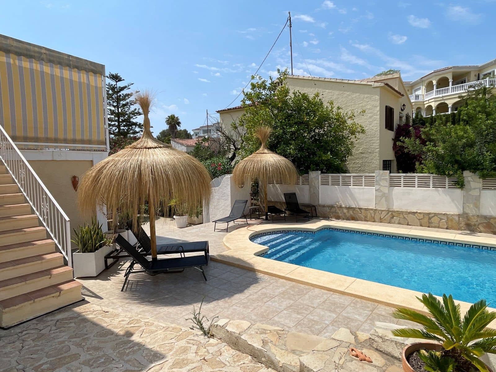 4 slaapkamer Villa te koop in Benissa met zwembad garage - € 475.000 (Ref: 9110970)