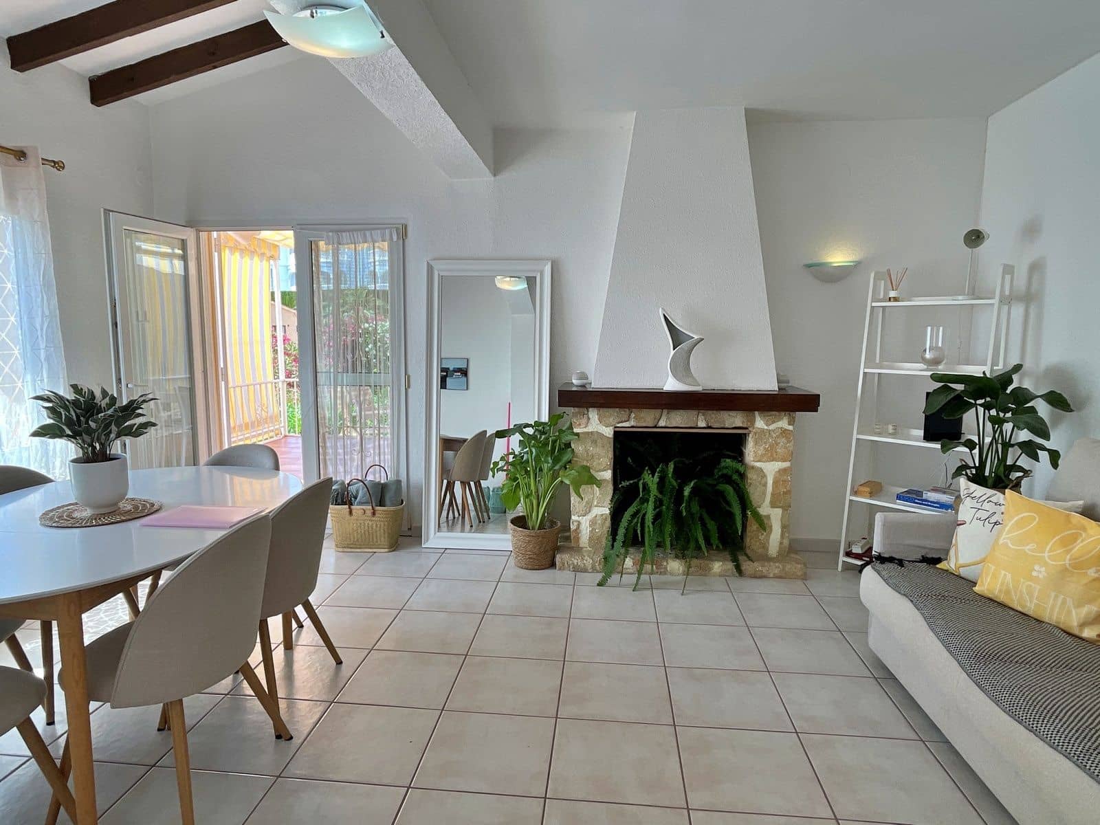 4 slaapkamer Villa te koop in Benissa met zwembad garage - € 475.000 (Ref: 9110970)