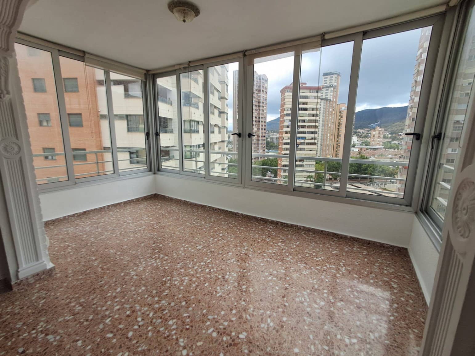 3 soveværelse Lejlighed til salg i Benidorm med swimmingpool garage - € 255.000 (Ref: 9113481)