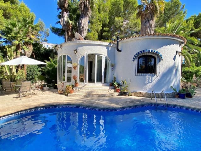 2 soveværelse Villa til salg i Benissa med swimmingpool garage - € 450.000 (Ref: 9131151)