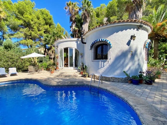 2 soveværelse Villa til salg i Benissa med swimmingpool garage - € 450.000 (Ref: 9131151)