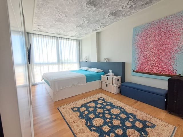 3 bedroom Villa for sale in Finestrat with pool garage - € 1,100,000 (Ref: 9133331)