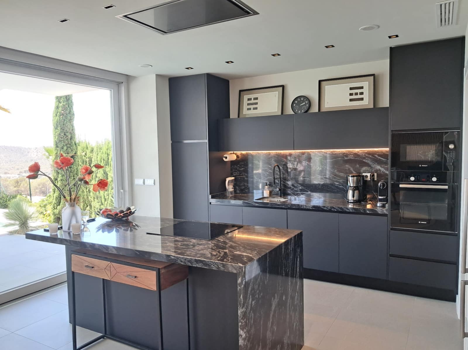 3 bedroom Villa for sale in Finestrat with pool garage - € 1,100,000 (Ref: 9133331)