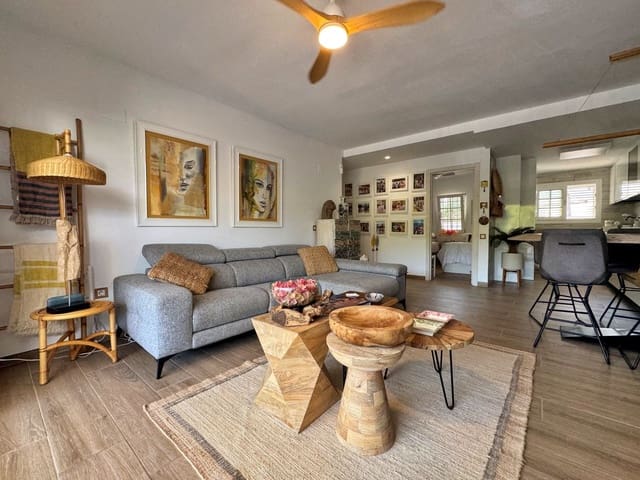 Appartement de 3 chambres à louer à Moraira, Teulada-Moraira - 2 500 € (Ref: 9138455)