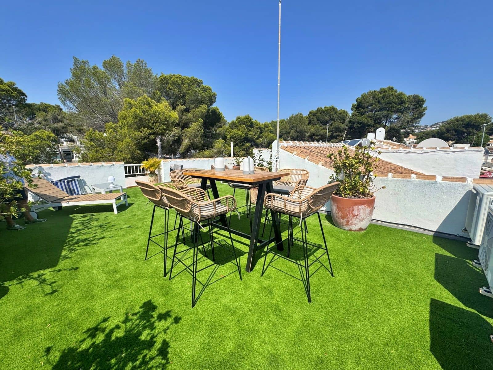 3 bedroom Apartment for rent in Moraira - € 2,500 (Ref: 9138455)