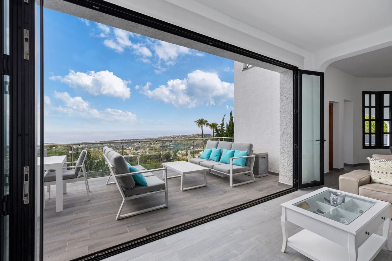 5 bedroom Villa for sale in Moraira with pool garage - € 1,200,000 (Ref: 9141889)