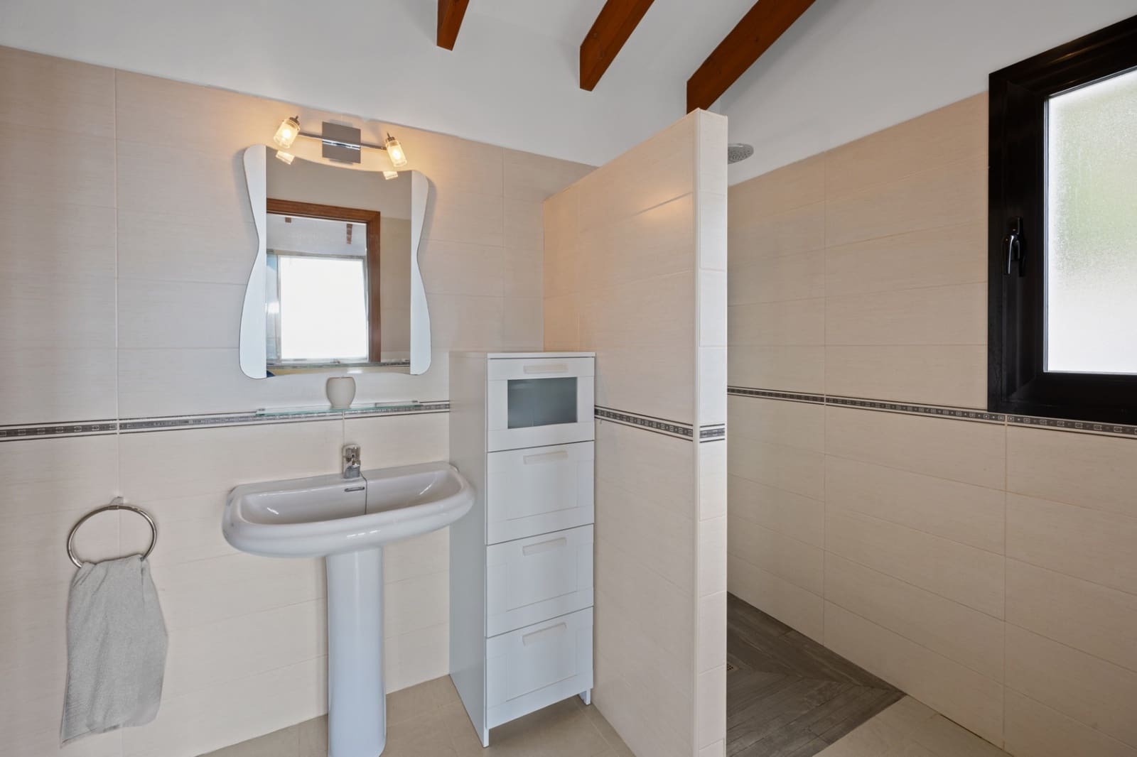 5 bedroom Villa for sale in Moraira with pool garage - € 1,200,000 (Ref: 9141889)