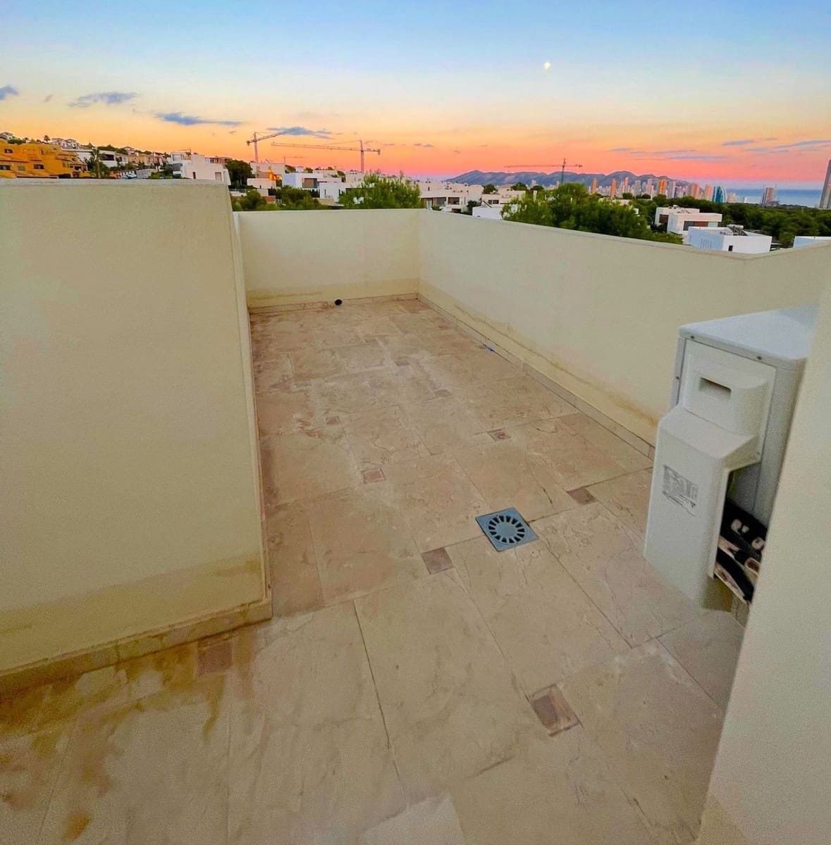 3 Zimmer Apartment zu verkaufen in Finestrat mit Pool Garage - 450.000 € (Ref: 9142132)