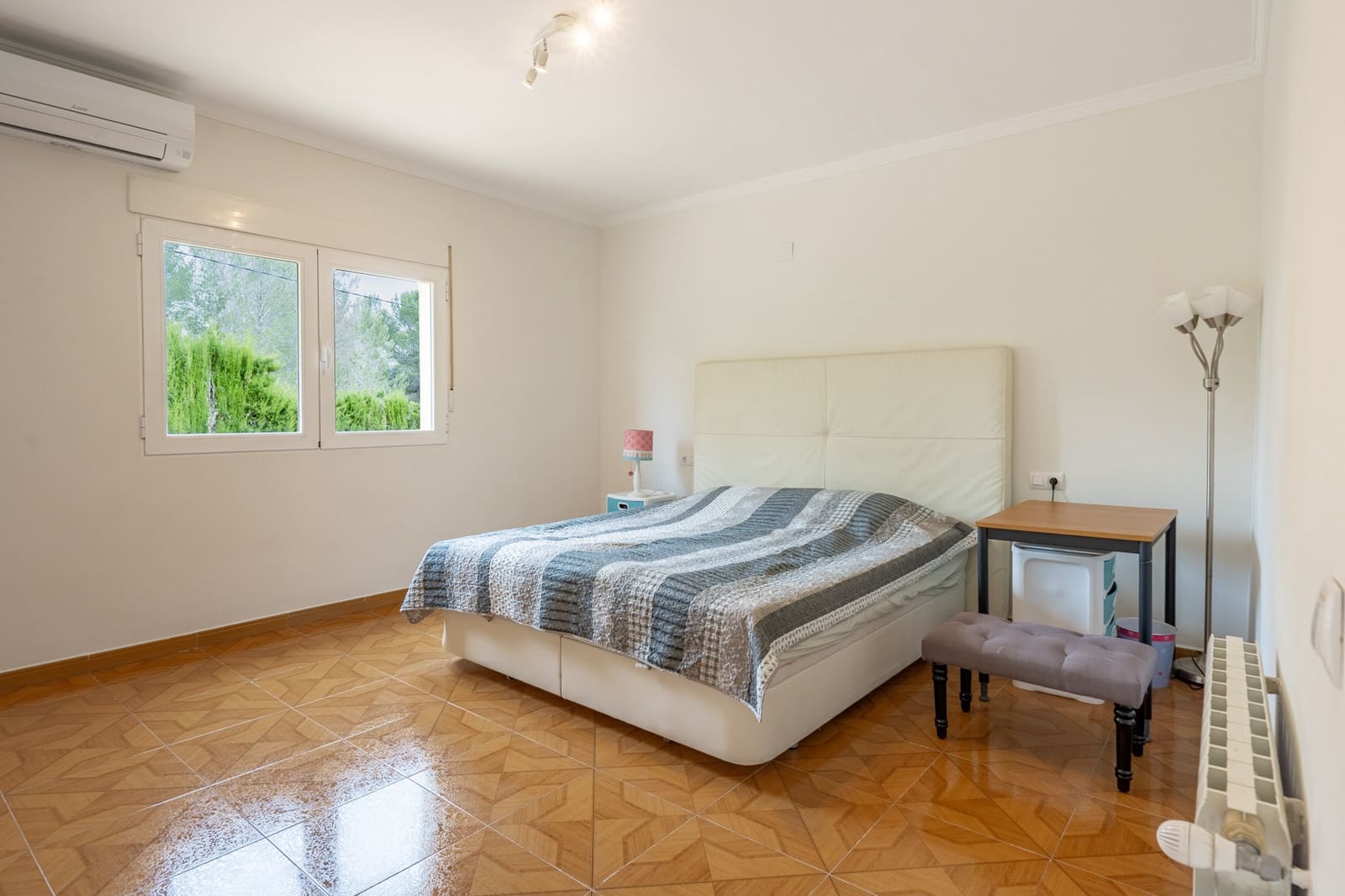 4 soveværelse Villa til salg i Gata de Gorgos med swimmingpool - € 659.000 (Ref: 9142149)