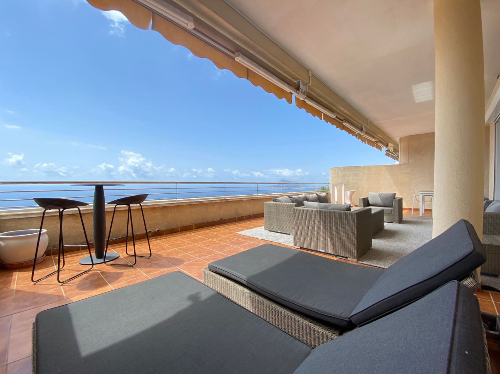 2 soveværelse Lejlighed til salg i Altea med swimmingpool garage - € 595.000 (Ref: 9150613)