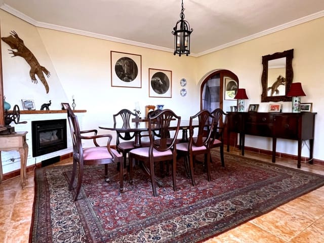 3 slaapkamer Villa te koop in Calpe / Calp met zwembad garage - € 490.000 (Ref: 9150615)