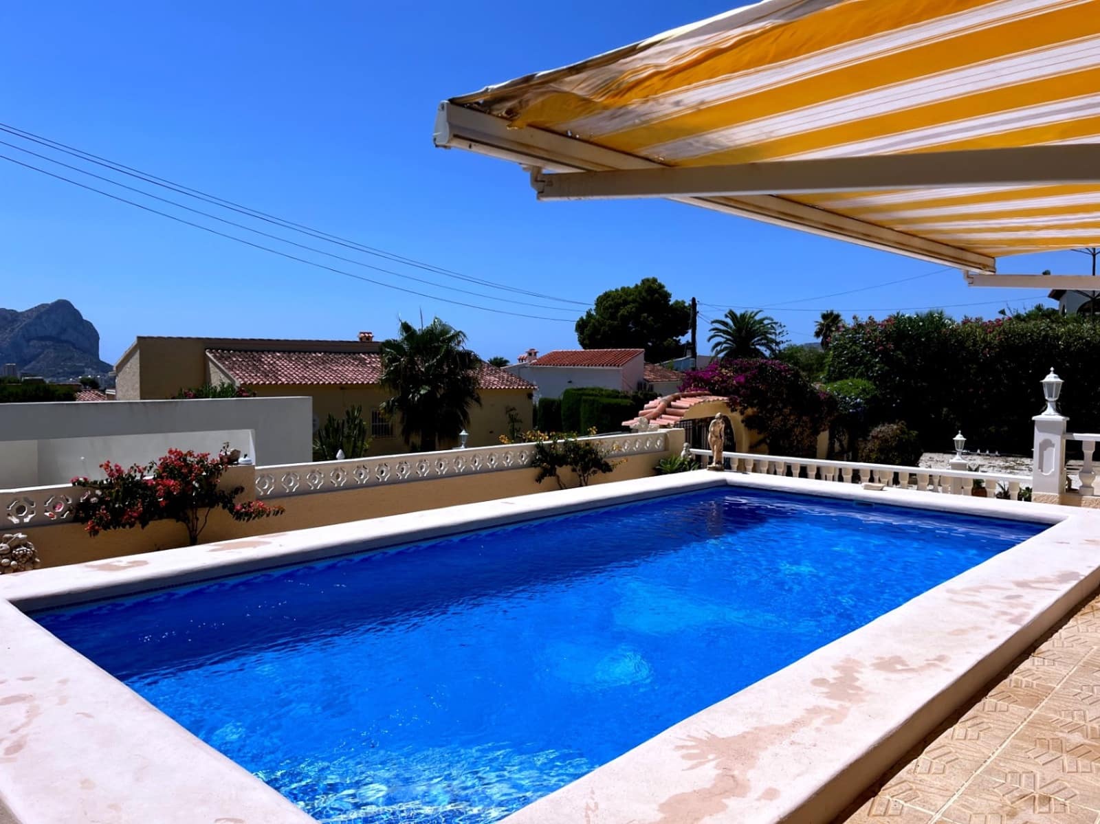 3 slaapkamer Villa te koop in Calpe / Calp met zwembad garage - € 490.000 (Ref: 9150615)