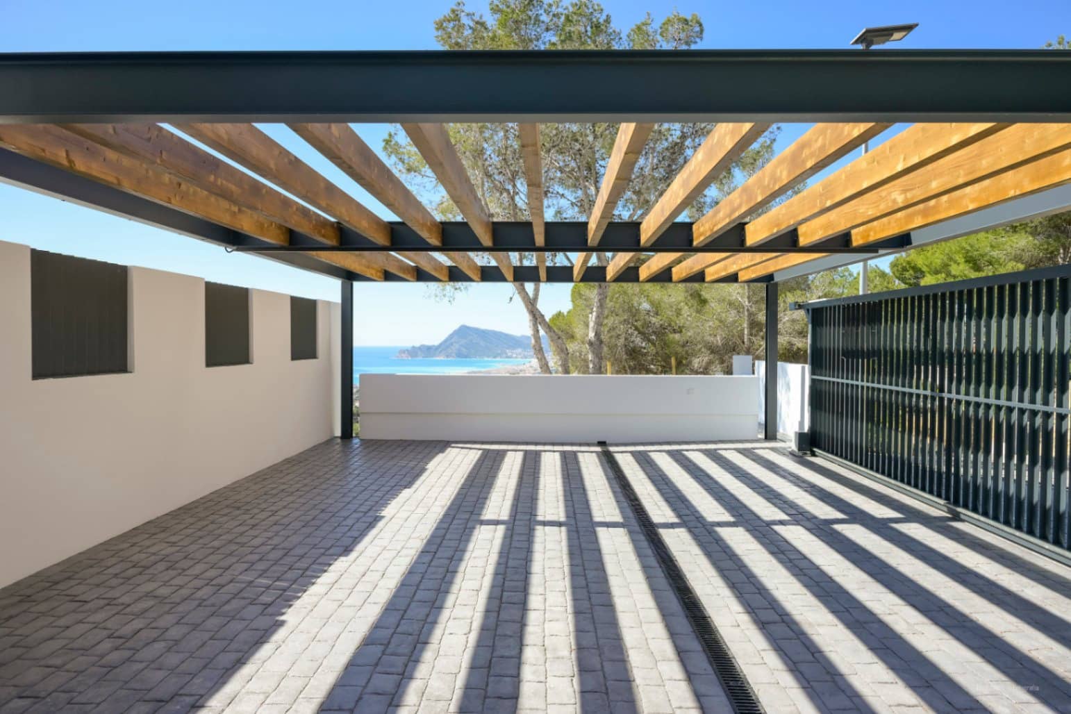 Chalet de 4 habitaciones en Altea en venta con piscina garaje - 2.250.000 € (Ref: 9150873)