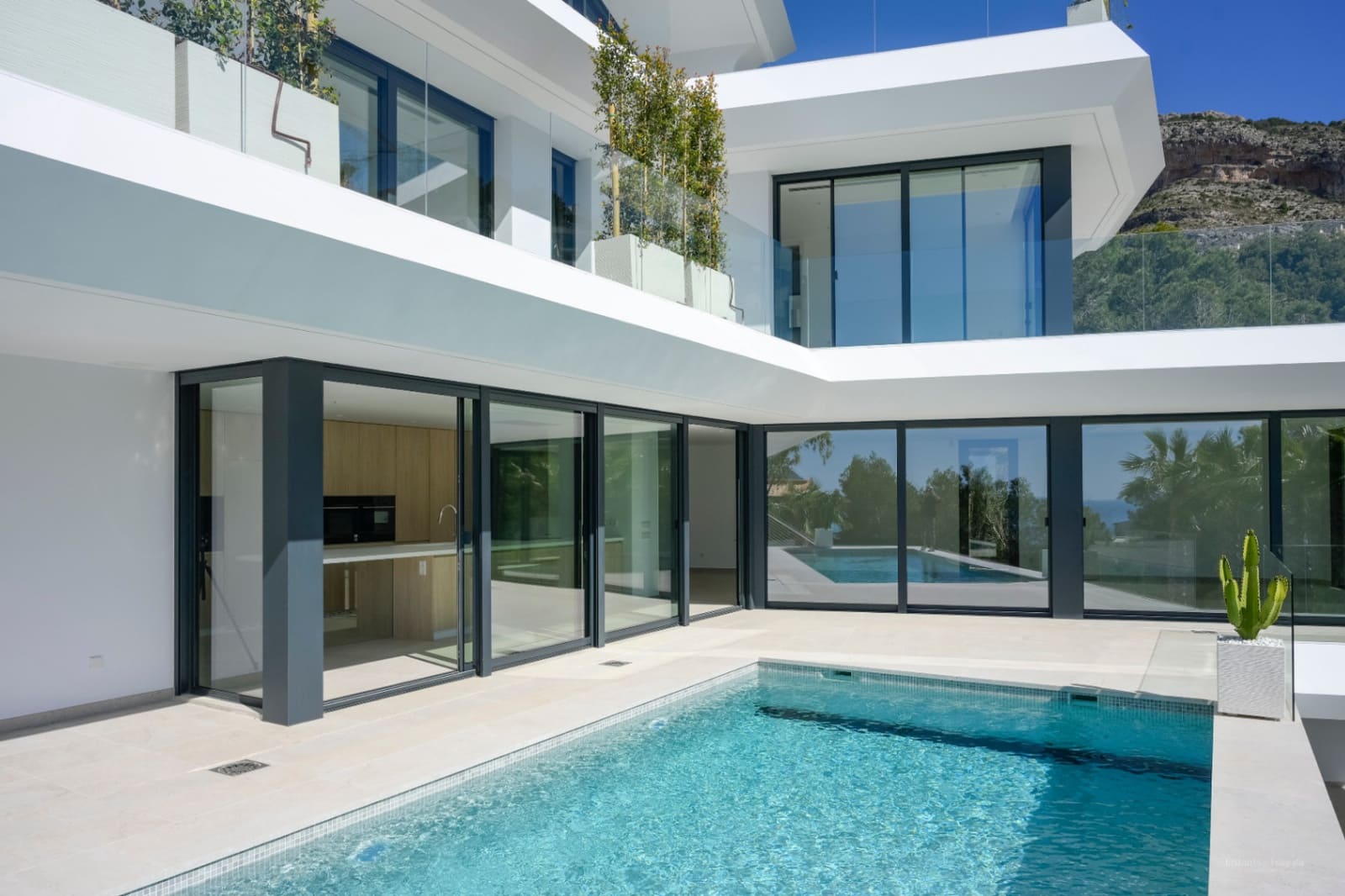 Chalet de 4 habitaciones en Altea en venta con piscina garaje - 2.250.000 € (Ref: 9150873)