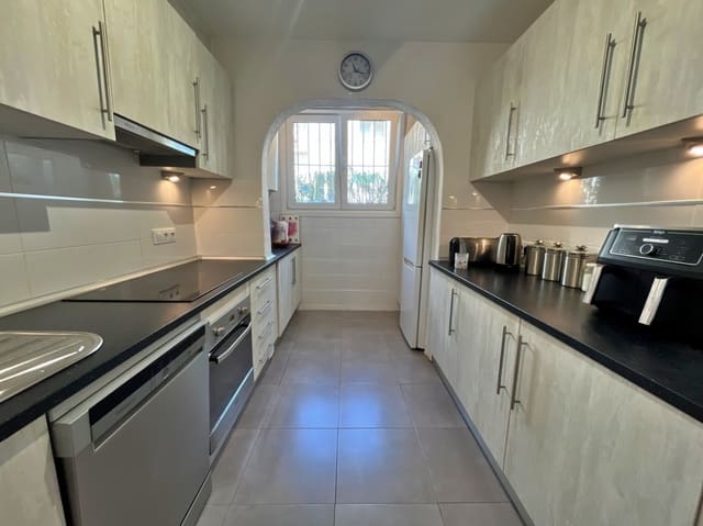 3 chambre Villa/Maison à vendre à Calpe / Calp avec piscine - 299 000 € (Ref: 9161312)