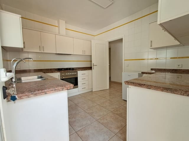4 bedroom Villa for rent in Alhama Springs, Altea with pool garage - € 2,200 (Ref: 9161835)