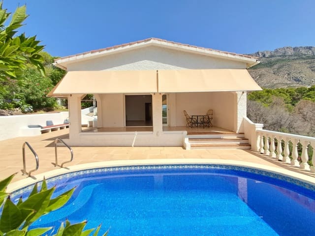 4 bedroom Villa for rent in Alhama Springs, Altea with pool garage - € 2,200 (Ref: 9161835)