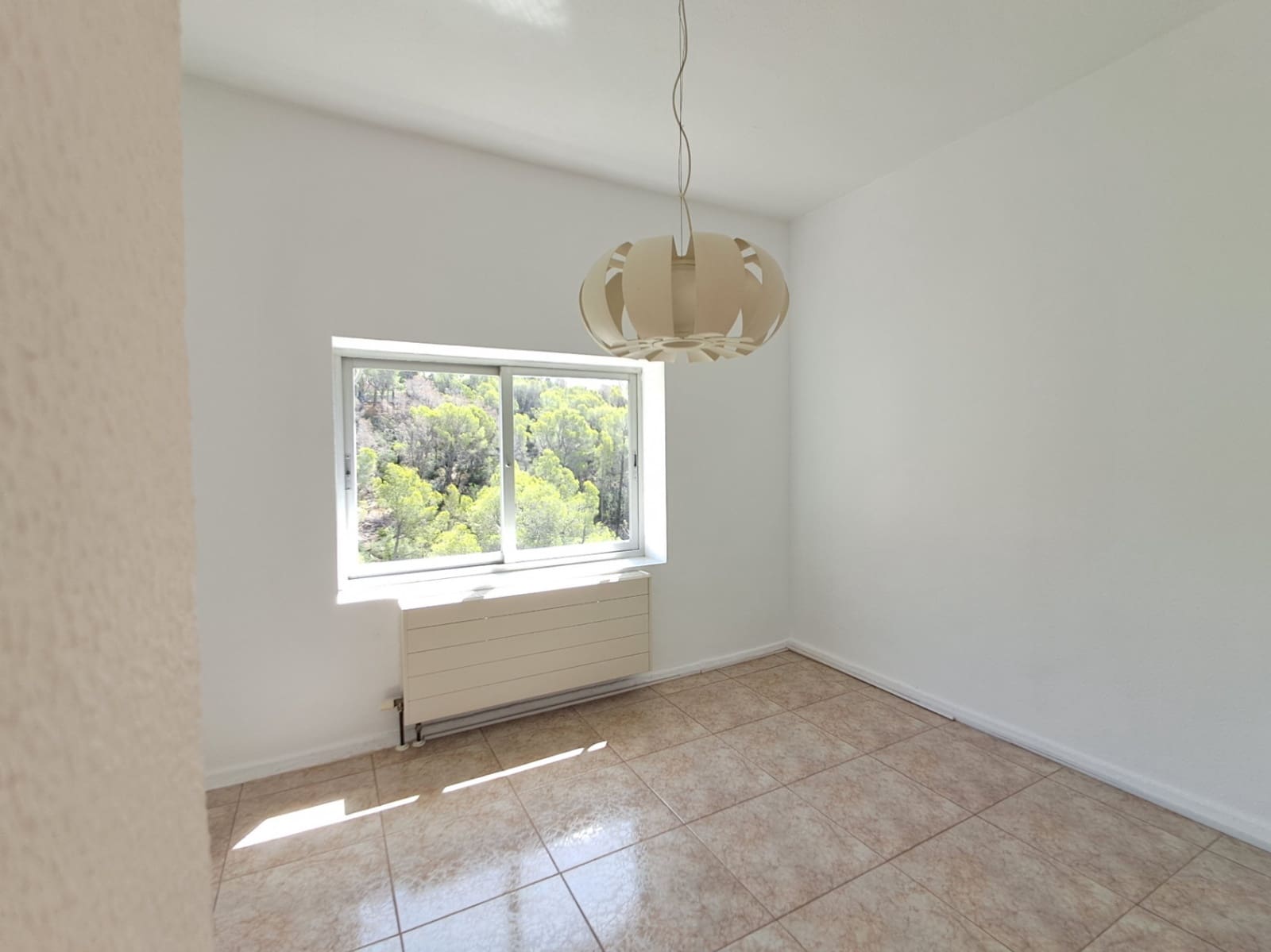 4 bedroom Villa for rent in Alhama Springs with pool garage - € 2,200 (Ref: 9161835)