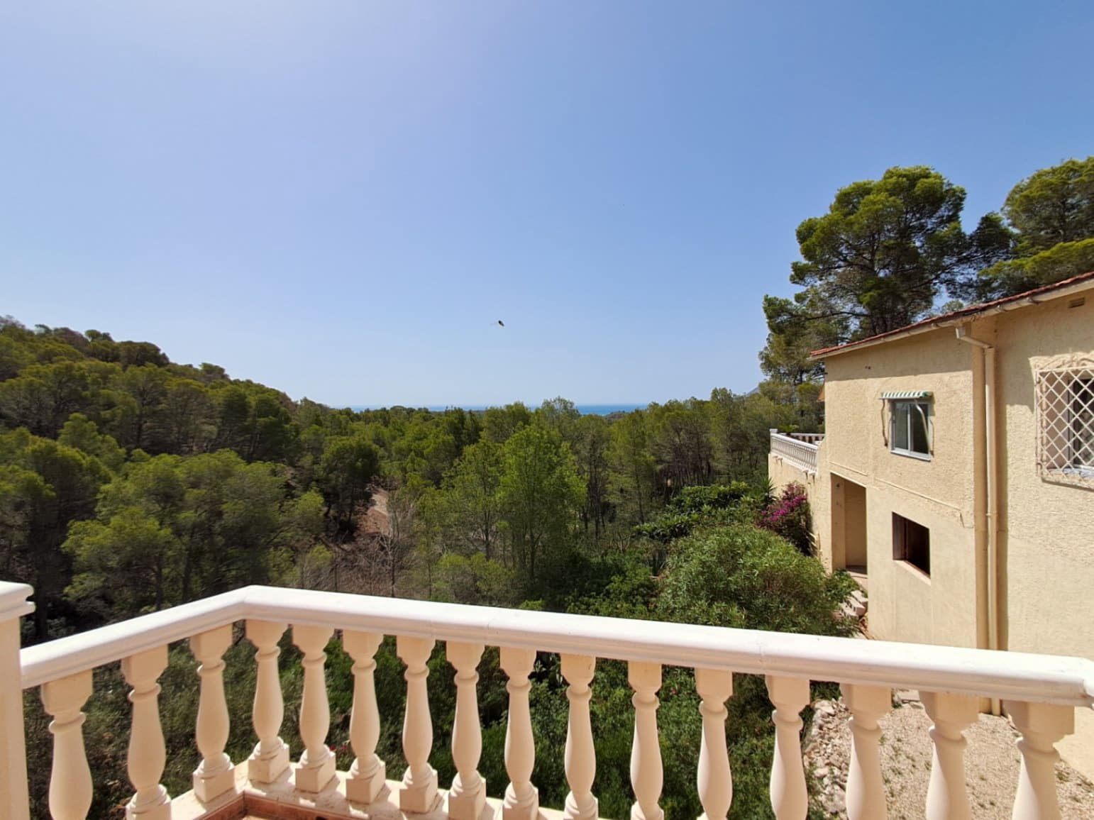 4 bedroom Villa for rent in Alhama Springs with pool garage - € 2,200 (Ref: 9161835)