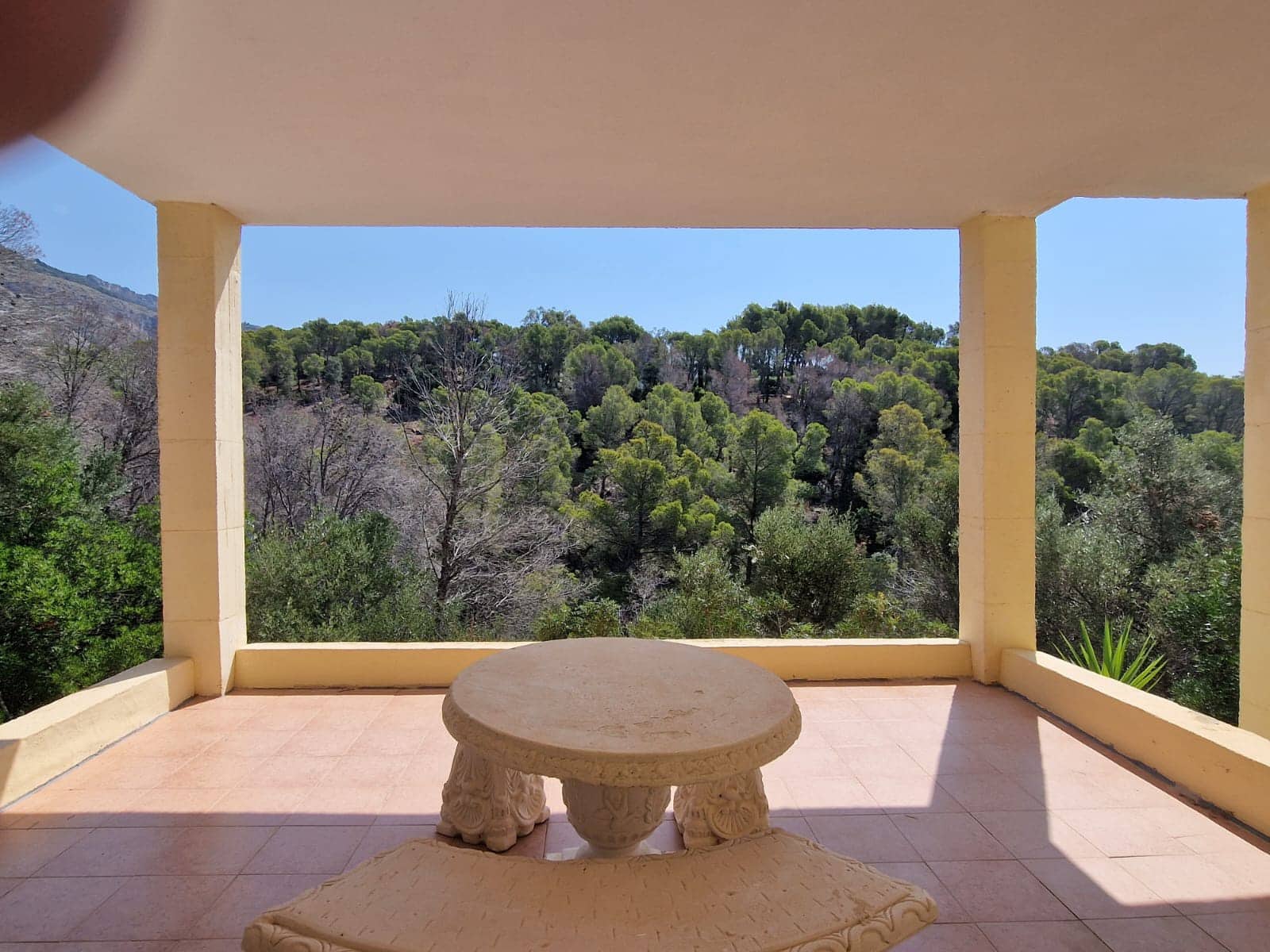 4 bedroom Villa for rent in Alhama Springs with pool garage - € 2,200 (Ref: 9161835)