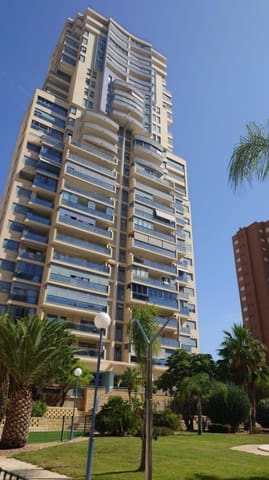 3 Zimmer Apartment zu verkaufen in Benidorm mit Pool Garage - 355.000 € (Ref: 9166117)