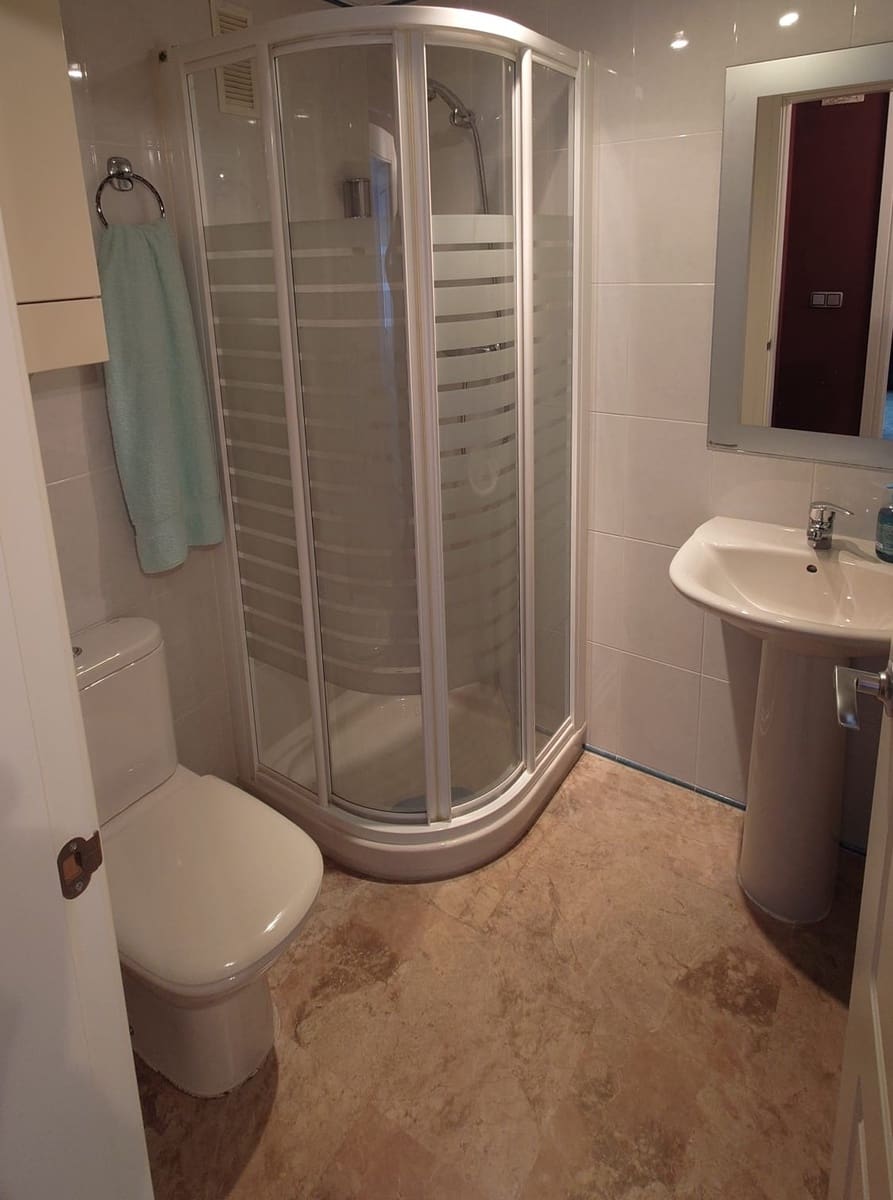 3 Zimmer Apartment zu verkaufen in Benidorm mit Pool Garage - 355.000 € (Ref: 9166117)