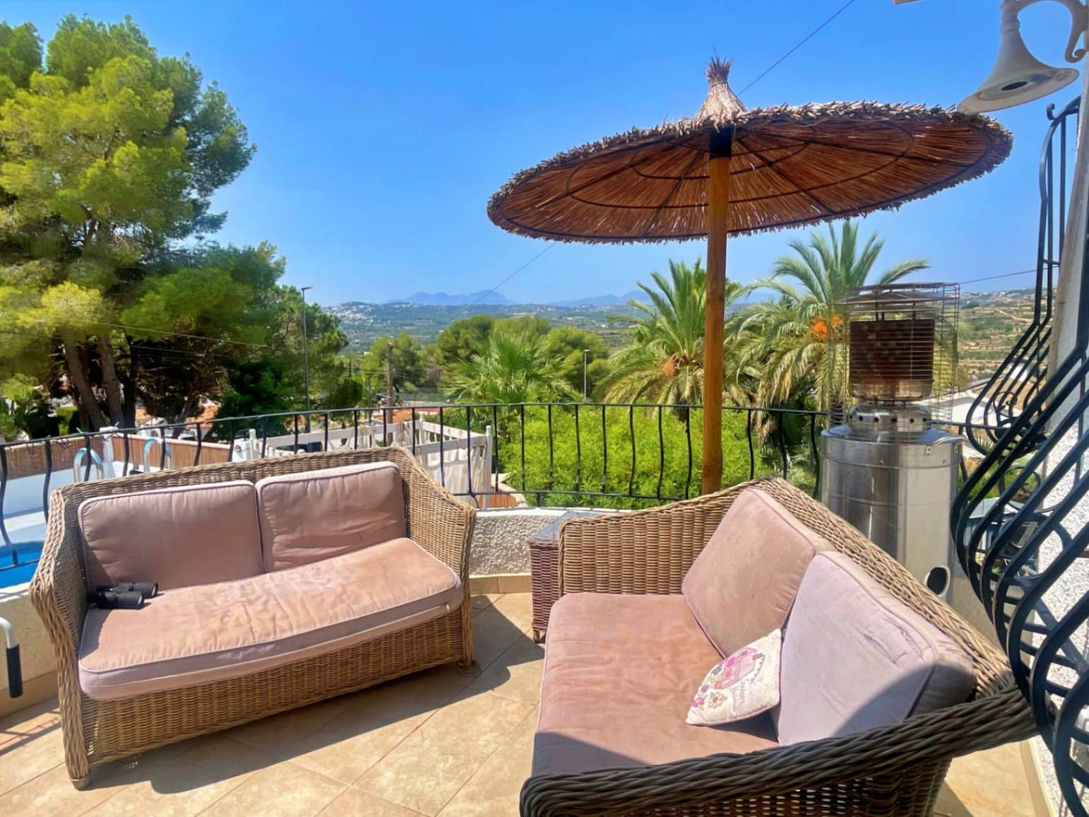 4 quarto Moradia para venda em Benitachell / Benitatxell com piscina garagem - 599 950 € (Ref: 9172305)