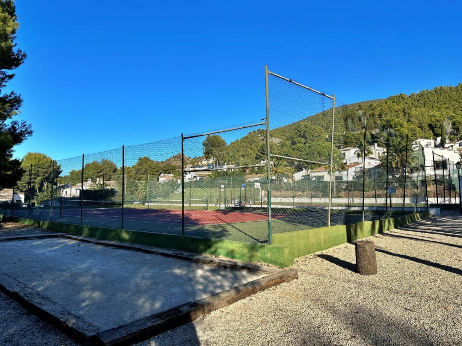 4 quarto Moradia para venda em Benitachell / Benitatxell com piscina garagem - 599 950 € (Ref: 9172305)