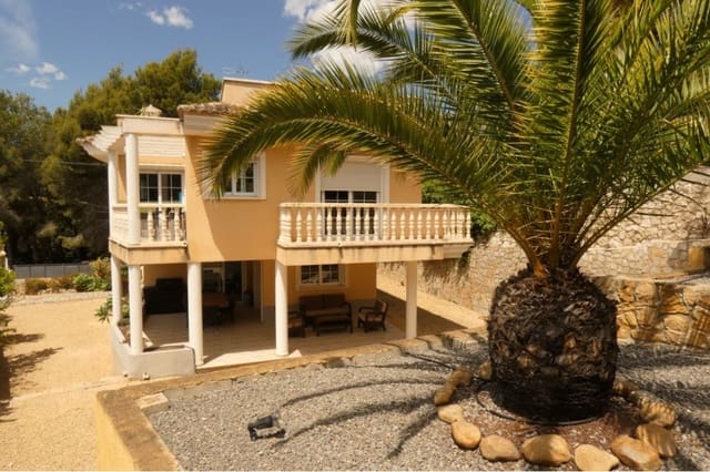 3 makuuhuone Huvila myytävänä paikassa Altea - 690 000 € (Ref: 9186226)