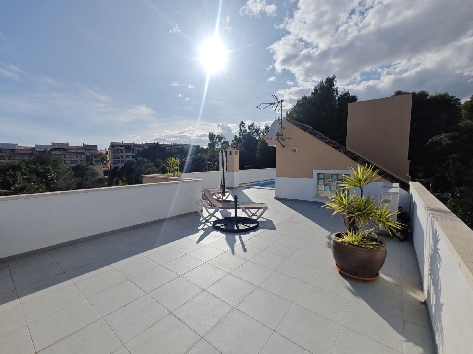 3 makuuhuone Huvila myytävänä paikassa Altea - 690 000 € (Ref: 9186226)