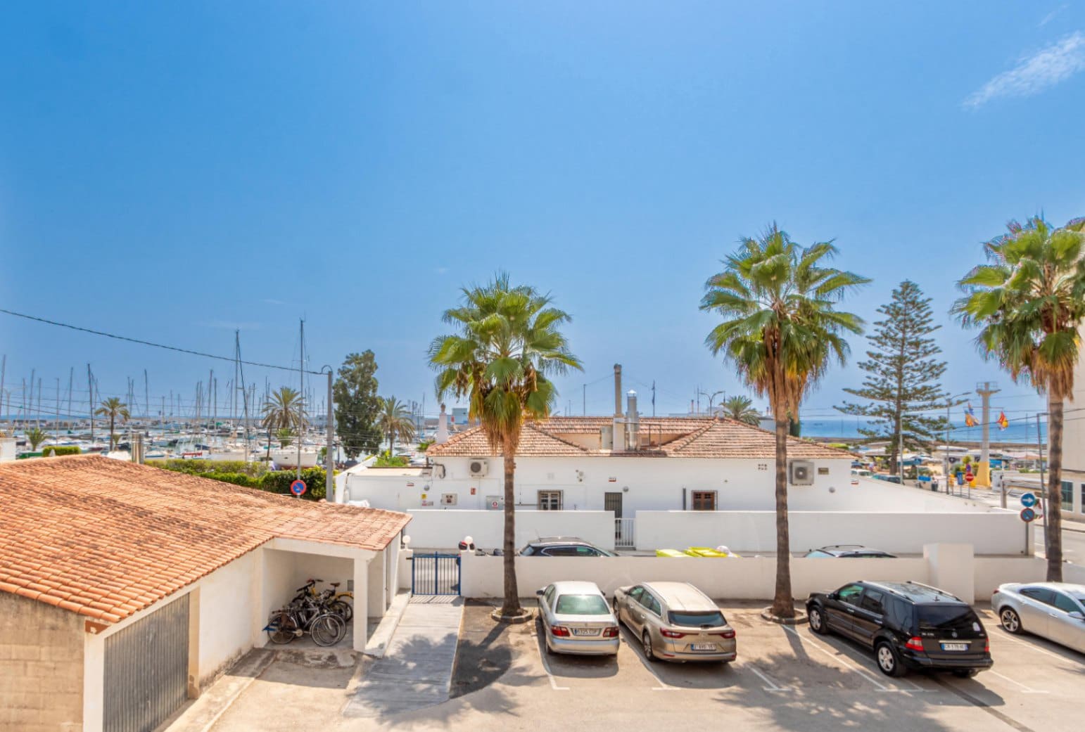 3 bedroom Apartment for sale in Altea with garage - € 345,000 (Ref: 9192668)