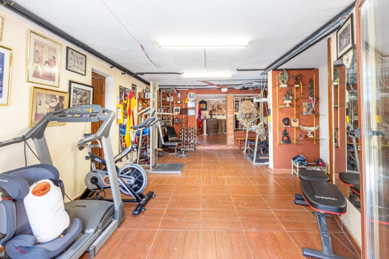 6 soveværelse Villa til salg i La Nucia med swimmingpool garage - € 860.000 (Ref: 9192669)