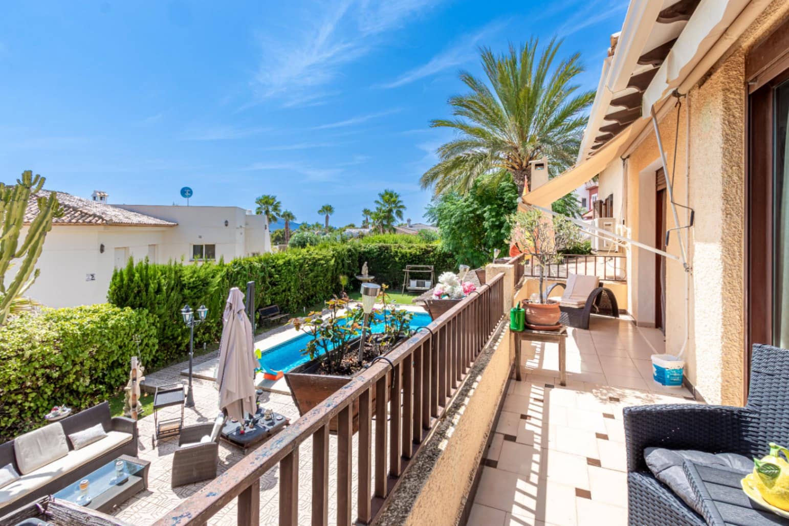 6 soveværelse Villa til salg i La Nucia med swimmingpool garage - € 860.000 (Ref: 9192669)