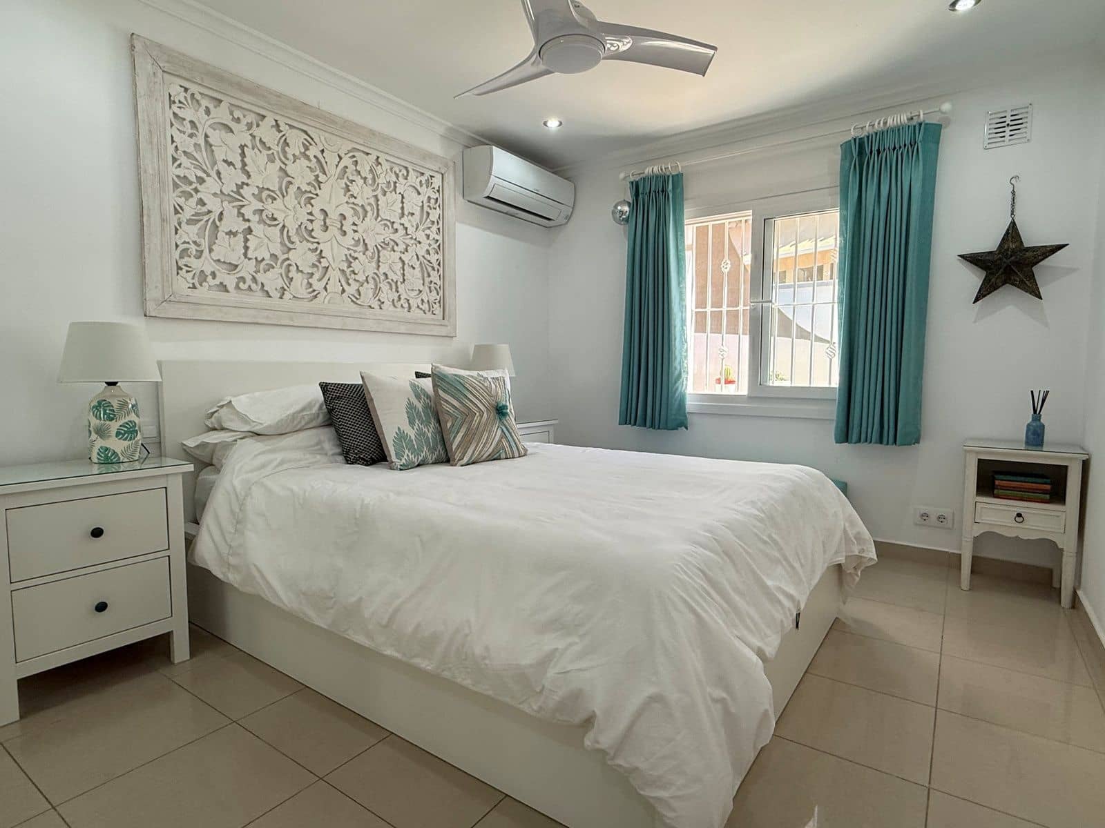 5 soverom Villa til salgs i Moraira med garasje - € 895 000 (Ref: 9205625)