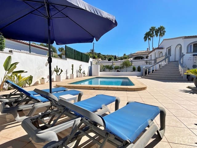 5 makuuhuone Huvila myytävänä paikassa Paichi, Teulada-Moraira mukana 
autotalli - 895 000 € (Ref: 9205625)