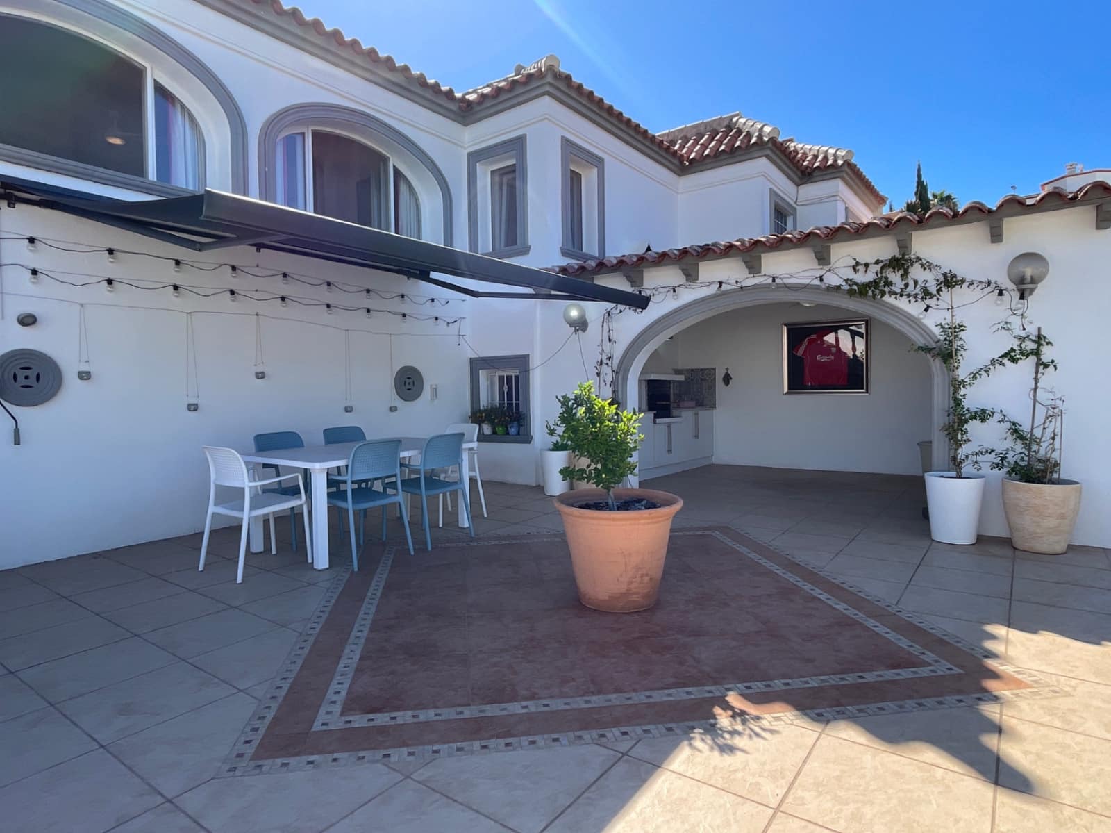 5 soverom Villa til salgs i Moraira med garasje - € 895 000 (Ref: 9205625)