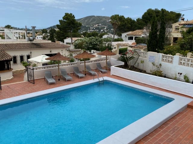 2 bedroom Restaurant/Bar for sale in Moraira, Teulada-Moraira with pool - € 199,950 (Ref: 9218927)