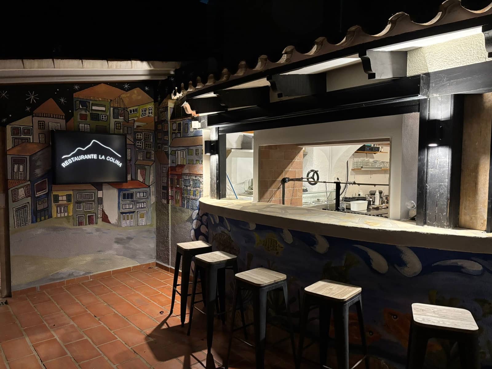 2 soverom Restaurant/Bar til salgs i Moraira med svømmebasseng - € 199 950 (Ref: 9218927)