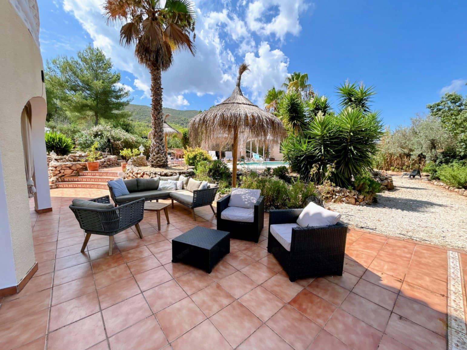 7 bedroom Villa for sale in Lliber with pool garage - € 995,000 (Ref: 9223580)