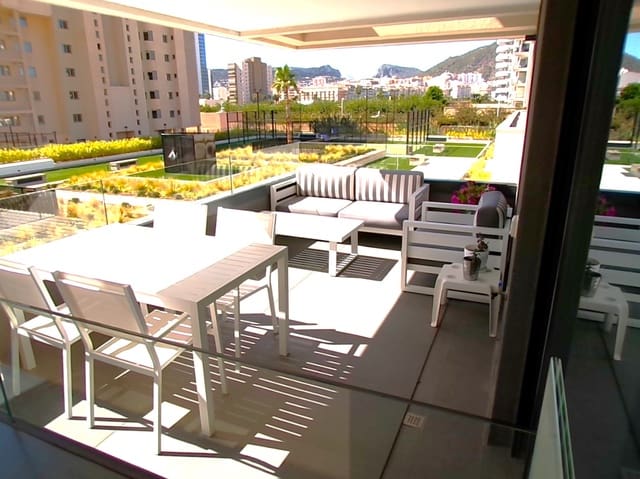 2 bedroom Apartment for sale in Calpe / Calp with pool garage - € 425,000 (Ref: 9229085)