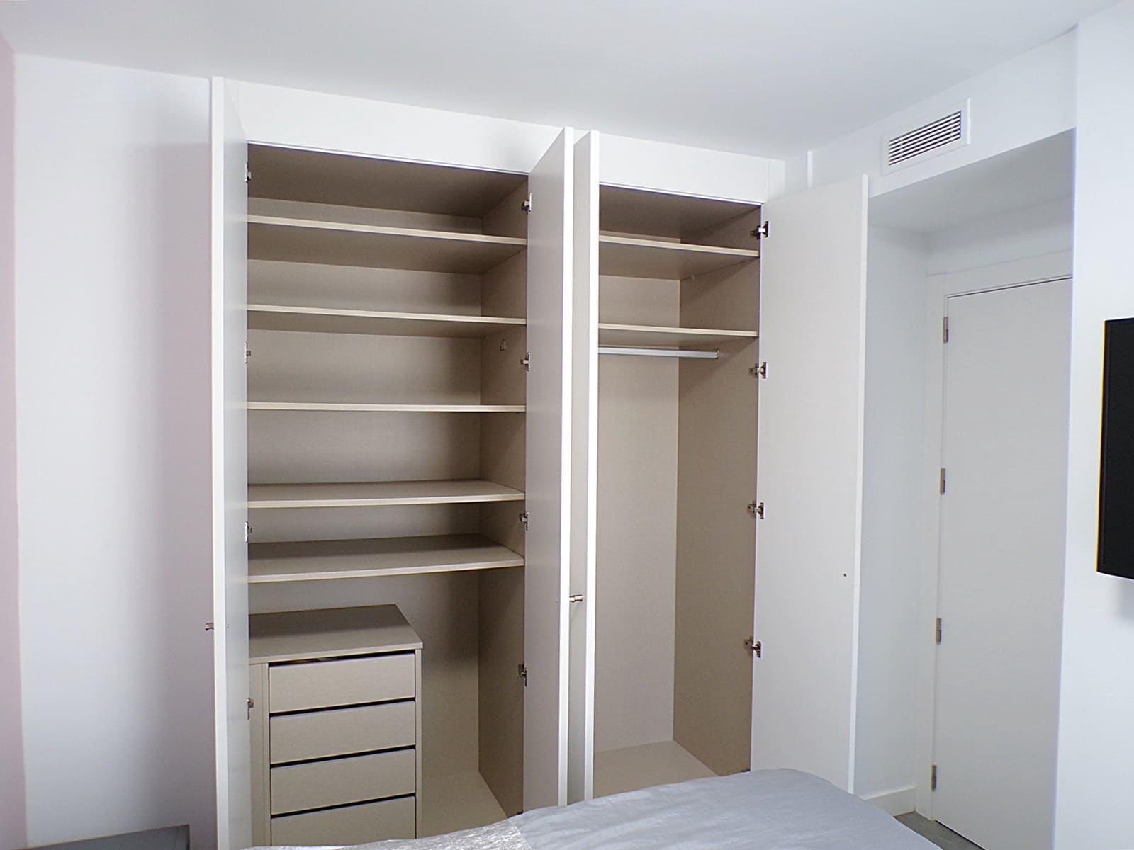 2 bedroom Apartment for sale in Calpe / Calp with pool garage - € 425,000 (Ref: 9229085)