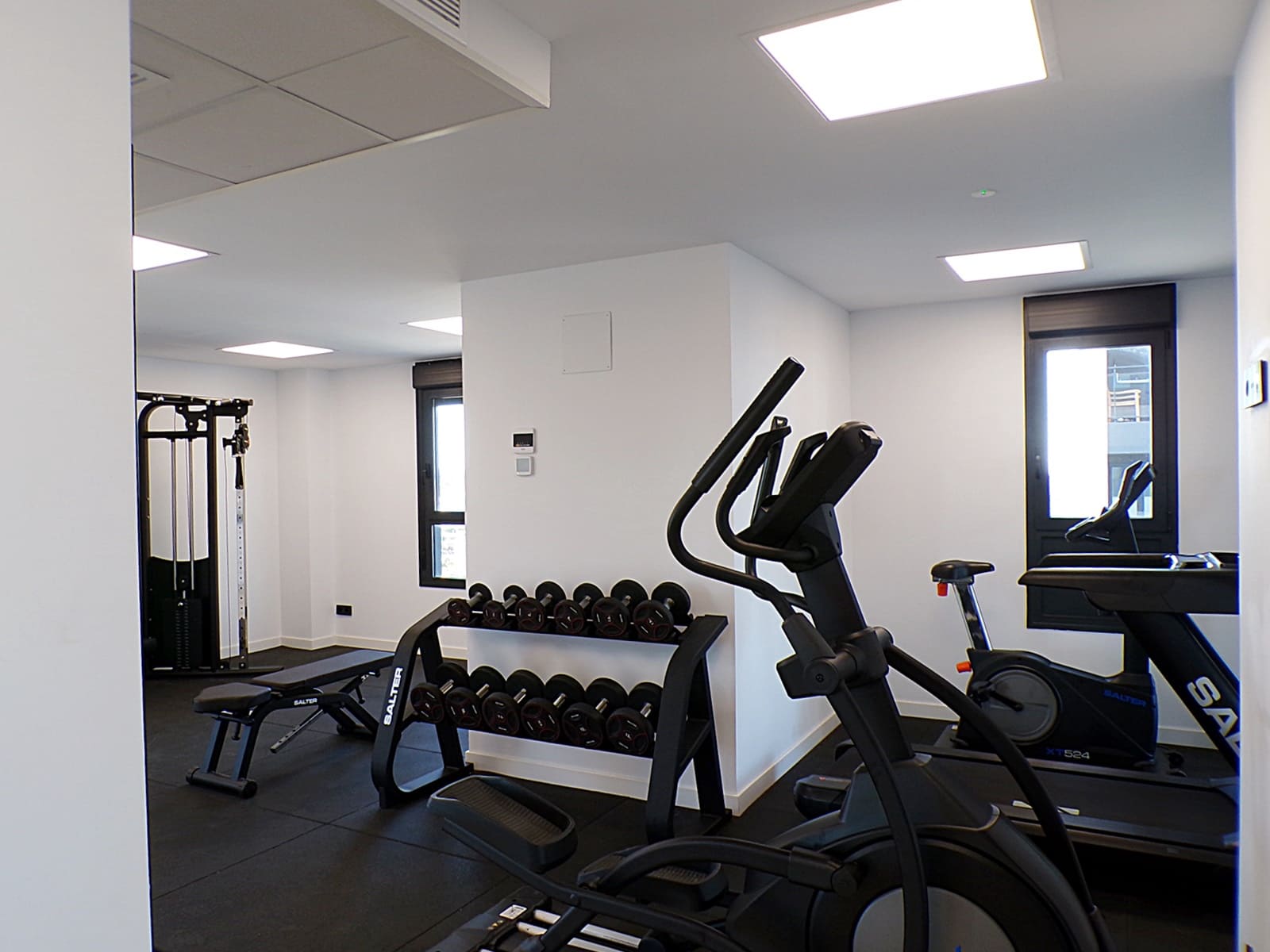 2 bedroom Apartment for sale in Calpe / Calp with pool garage - € 425,000 (Ref: 9229085)