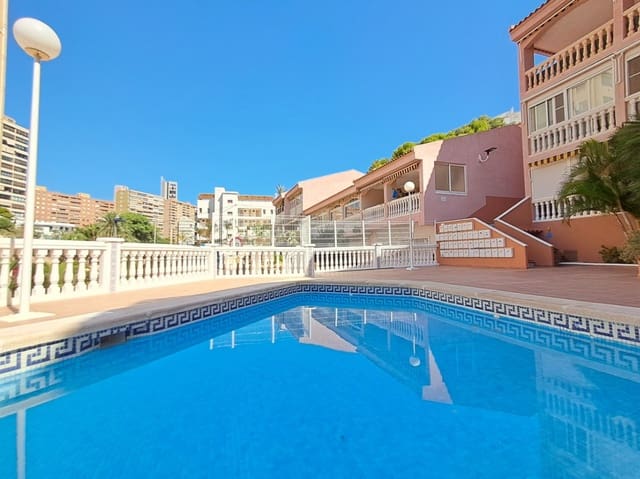 2 slaapkamer Appartement te koop in Benidorm met zwembad garage - € 215.000 (Ref: 9247468)